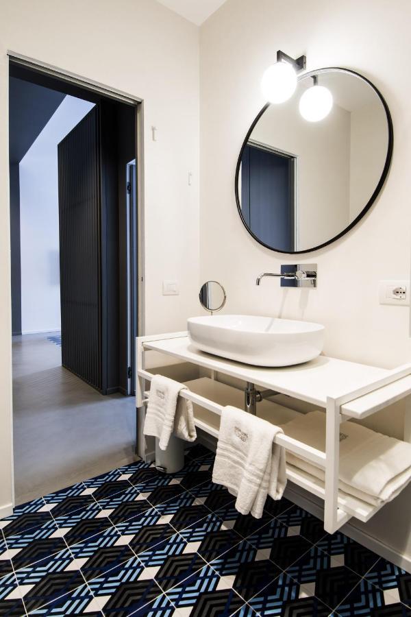 Toraldo Suites - Dimore Partenopee Neapol Zewnętrze zdjęcie